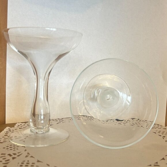 Set Of 2 Vintage Champagne Coupe Cocktail Glasses Toasting Glass Hollow Stem - Picture 4 of 4